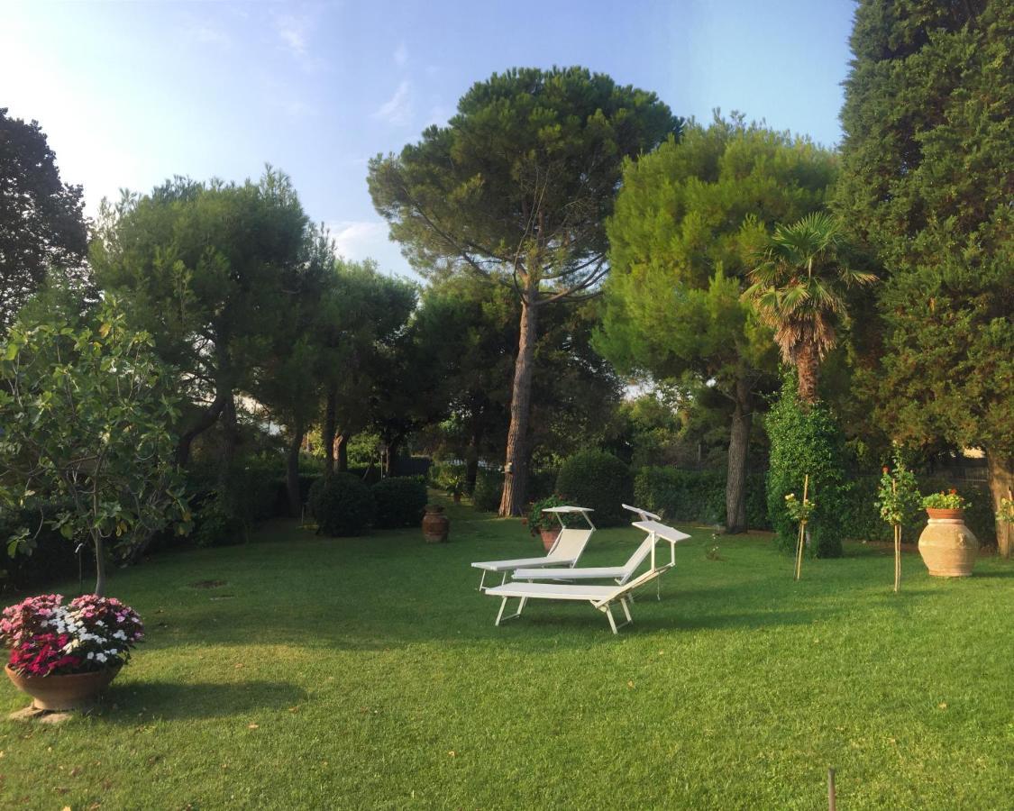 Ilpoggetto Bed&Breakfast Civitanova Marche Luaran gambar