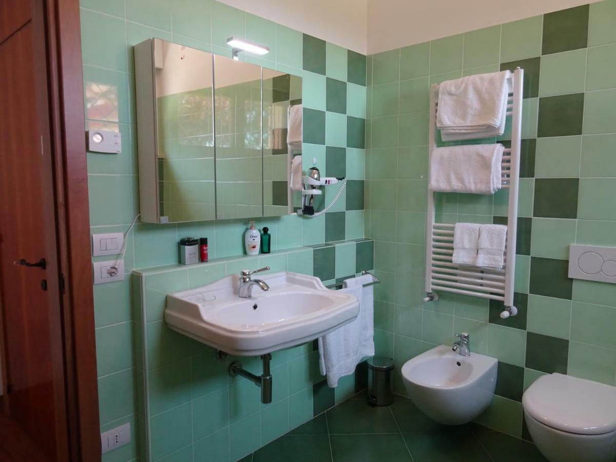 Ilpoggetto Bed&Breakfast Civitanova Marche Luaran gambar